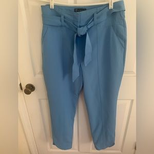 NWT Cropped New York & Co Size 12 Pants